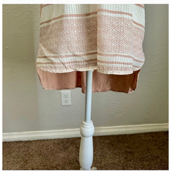 Anthropologie Postmark Blush Cream Split Neck Hi-Lo Blouse Sz S - Picture 9 of 12